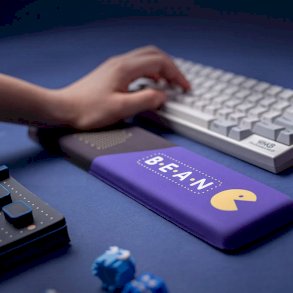 pacman keyboard rest pad